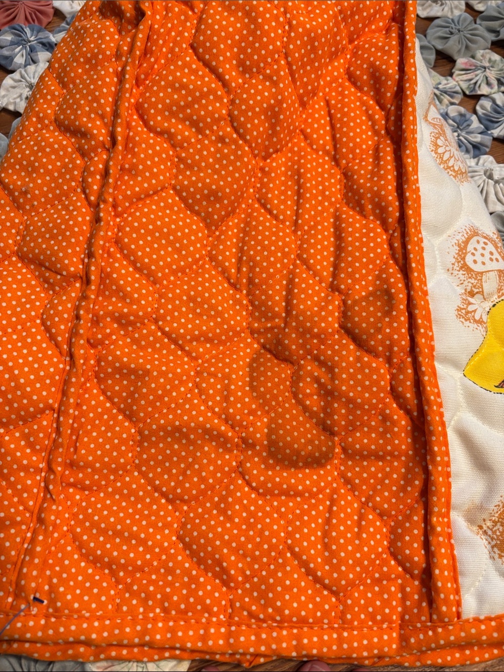 Mid-Century Appliance Cover - Picture 2 of 6